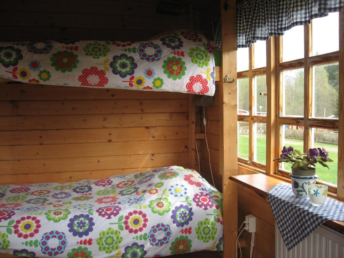Yxningens Holiday Homes, Cottages And Camping Gusum ภายนอก รูปภาพ