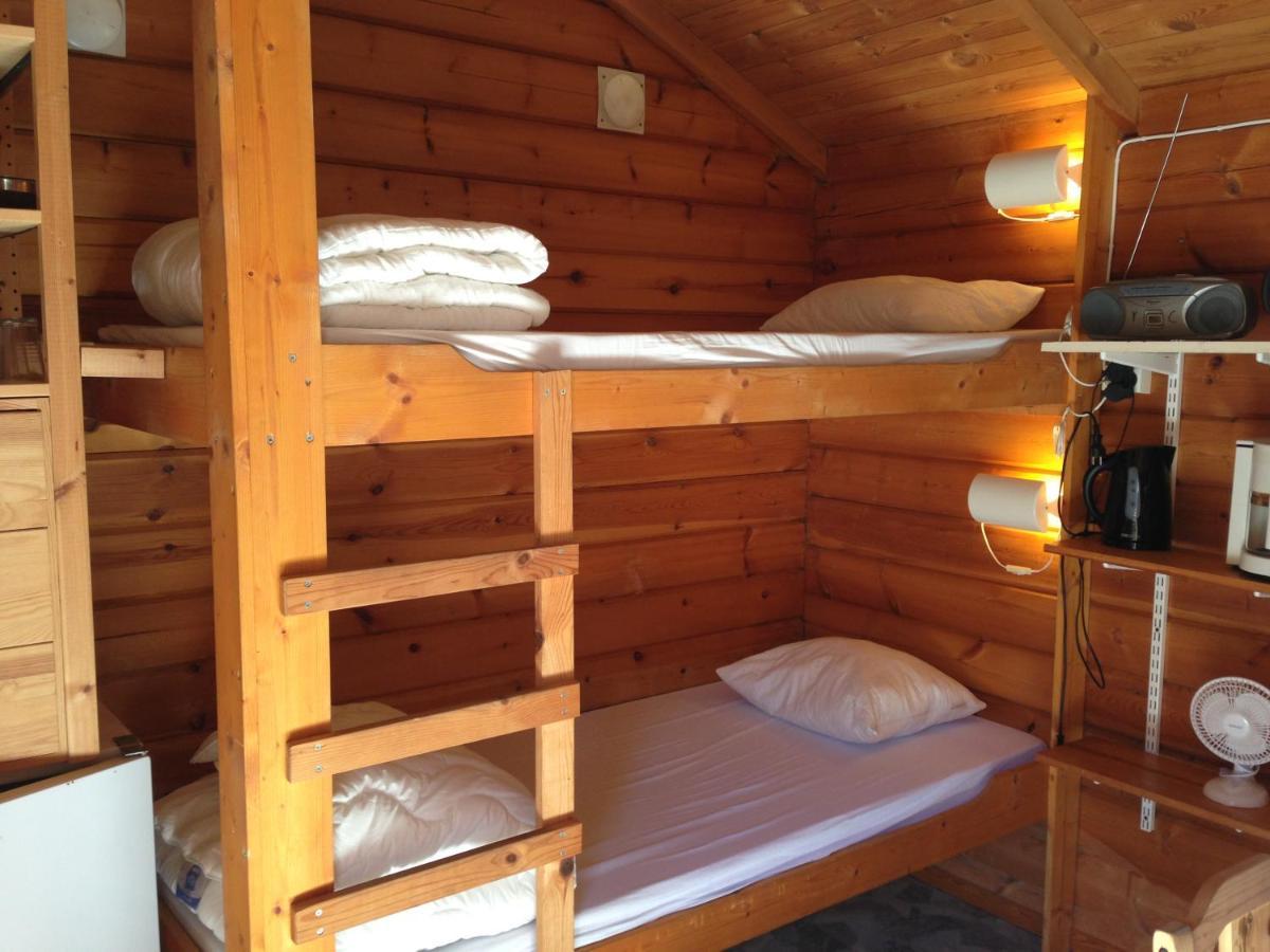 Yxningens Holiday Homes, Cottages And Camping Gusum ภายนอก รูปภาพ