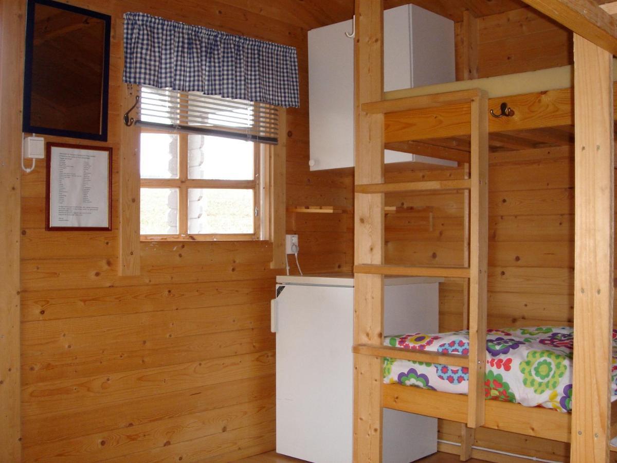 Yxningens Holiday Homes, Cottages And Camping Gusum ภายนอก รูปภาพ